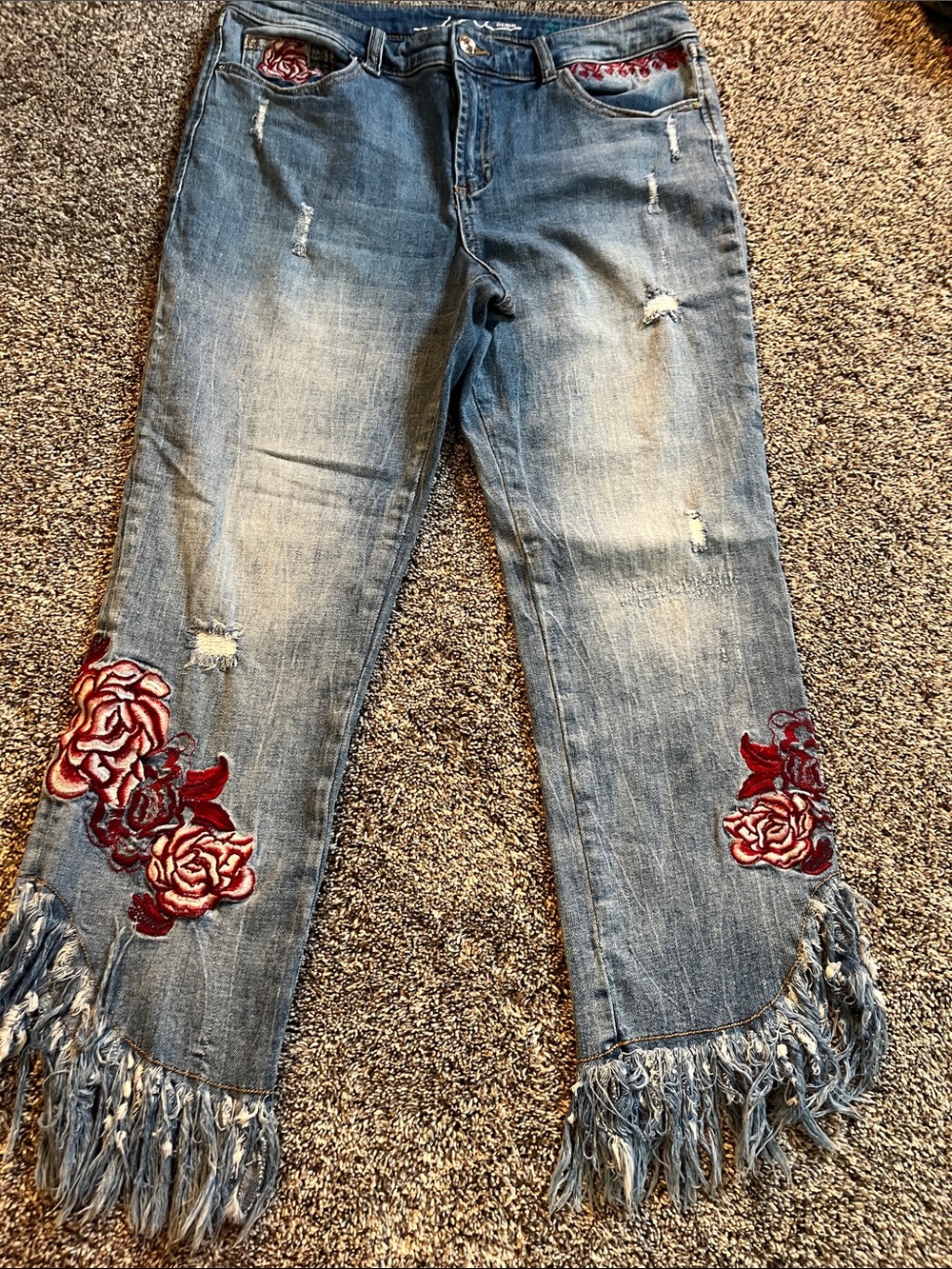 International Concept Embroidered Distressed Fringe Boho Jeans Inc jeans